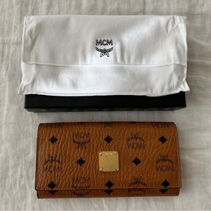 MCM large flap wallet two fold cognac visetos BRAND NEW NWT NIB authentic